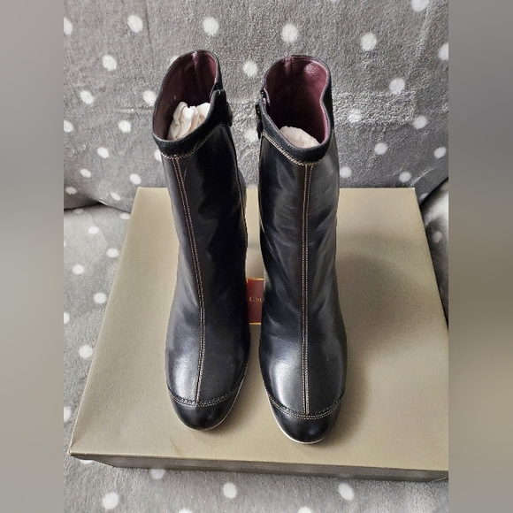 Cole Hann high heeled boots - Picture 2 of 14